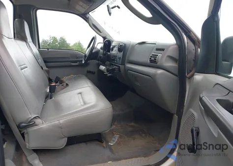 2007 Ford F-350 Xl/Xlt from USA, damaged, VIN 1FTSF30567EA61645